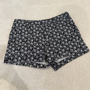 Gap Floral Shorts White & Dark Blue Navy sz S
